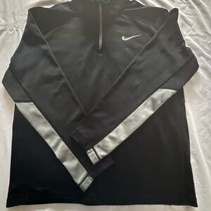 Nike Black Therma-Fit Quarter-Zip Pullover with Gray Accents